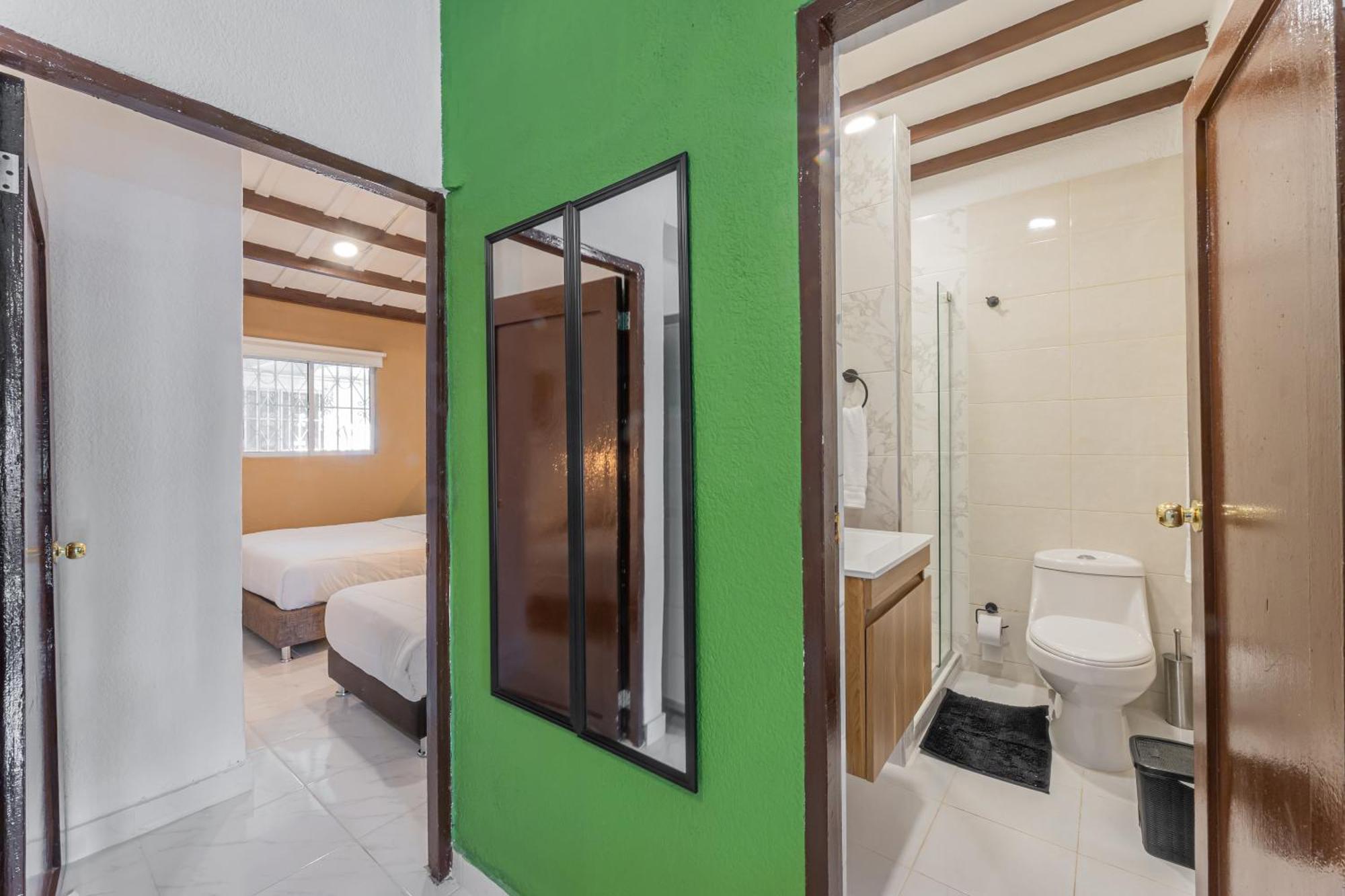 Amplio Familiar De 2 Dentro De La Ciudad Amurallada - Ac, Wifi Rapido Y Agua Caliente Apartamento