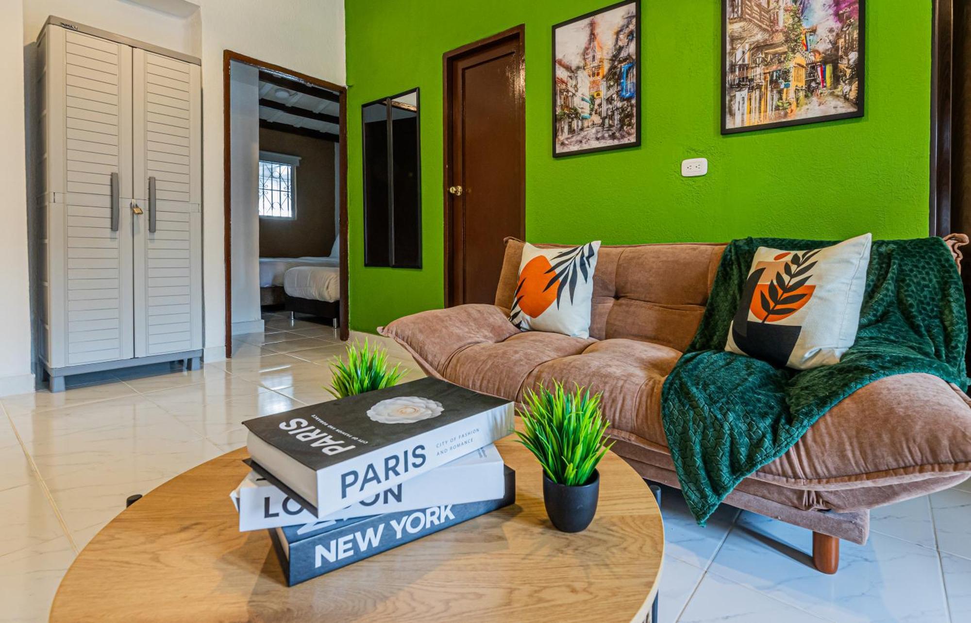 Amplio Familiar De 2 Dentro De La Ciudad Amurallada - Ac, Wifi Rapido Y Agua Caliente * Cartagena